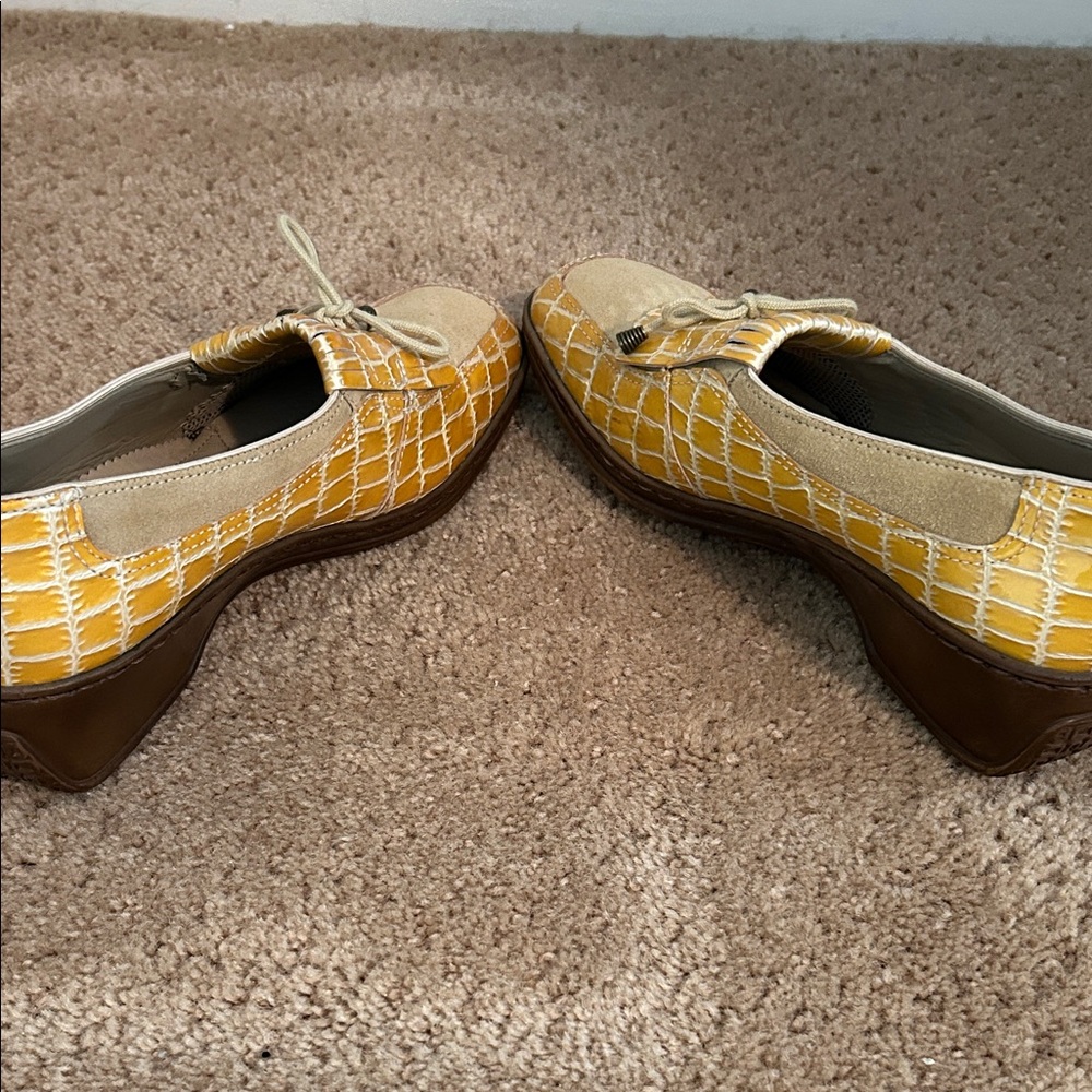 Ara Yellow and Beige Women's Loafers - Picture 7 of 10
